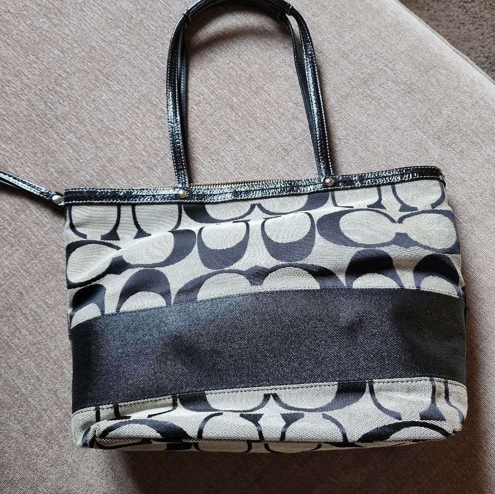 Coach tote - Picture 6 of 6